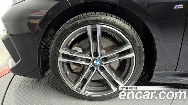 BMW 2-Series 2023 — photo 5
