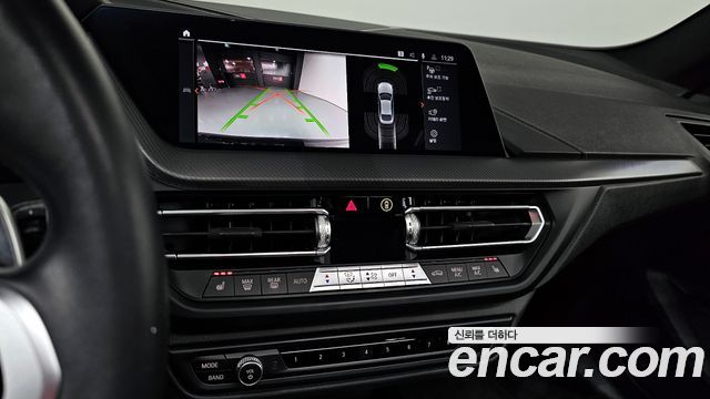 BMW 2-Series 2023 — photo 15