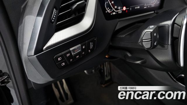 BMW 2-Series 2023 — photo 16