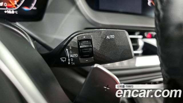BMW 2-Series 2023 — photo 17