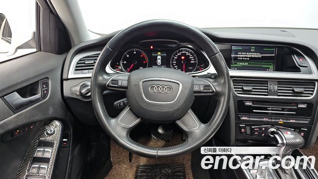 Audi A4 2014 — photo 13