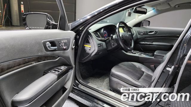Kia K9 2017 — photo 11