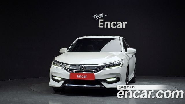 Honda Accord 2016 — photo 3