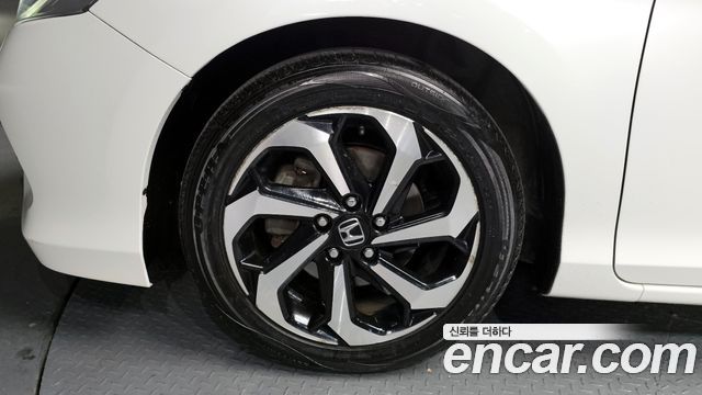 Honda Accord 2016 — photo 5