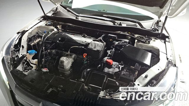Honda Accord 2016 — photo 6