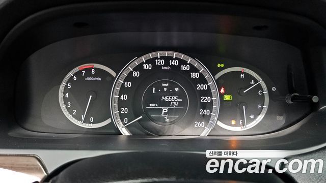 Honda Accord 2016 — photo 8