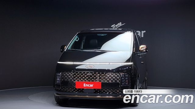 Hyundai Staria 2022 — photo 3
