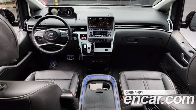 Hyundai Staria 2022 — photo 7