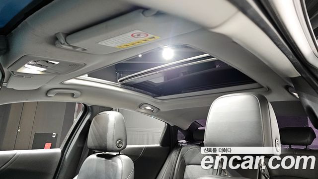 Chevrolet Korea Malibu 2017 — photo 19