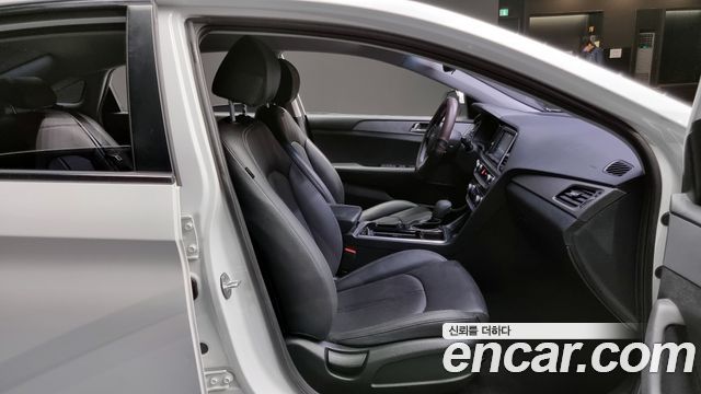 Hyundai Sonata 2019 — photo 10