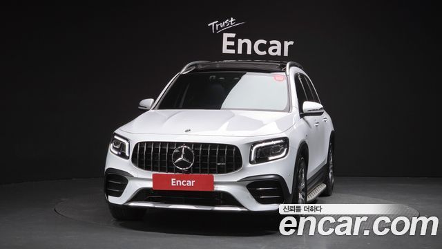 Mercedes-Benz GLB-Class 2023 — photo 3