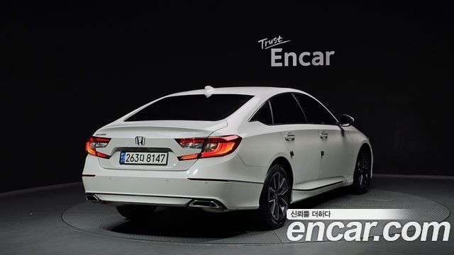 Honda Accord 2021 — photo 2