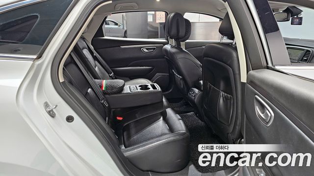 Renault Korea SM6 2019 — photo 12