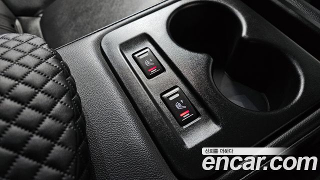 Renault Korea SM6 2019 — photo 19
