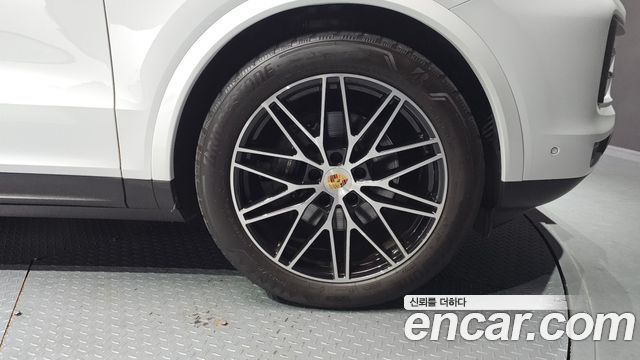 Porsche Cayenne 2024 — photo 5