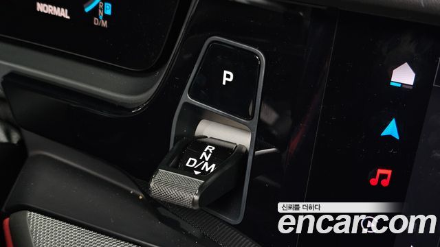 Porsche Cayenne 2024 — photo 9