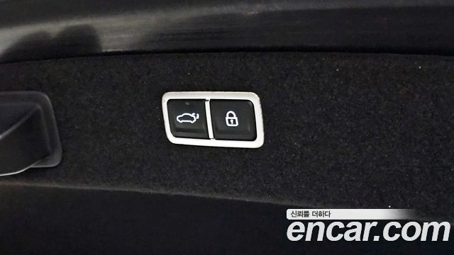 Genesis G90 2022 — photo 17