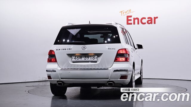 Mercedes-Benz GLK-Class 2010 — photo 4