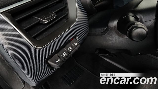 Renault Korea XM3 2023 — photo 17