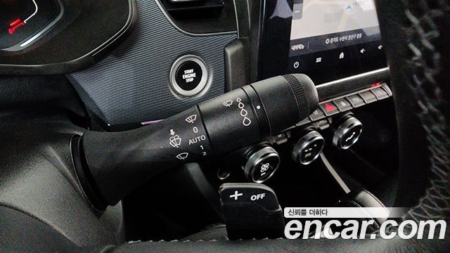 Renault Korea XM3 2023 — photo 19