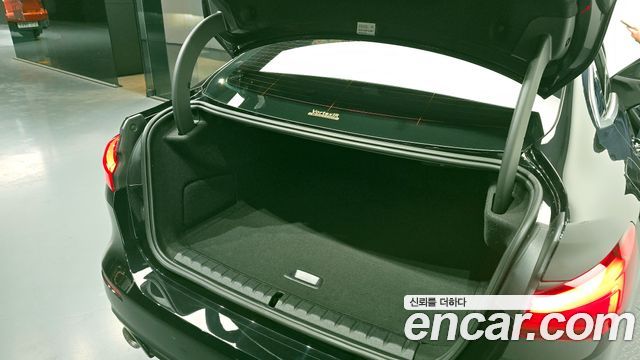 BMW 2-Series 2023 — photo 20