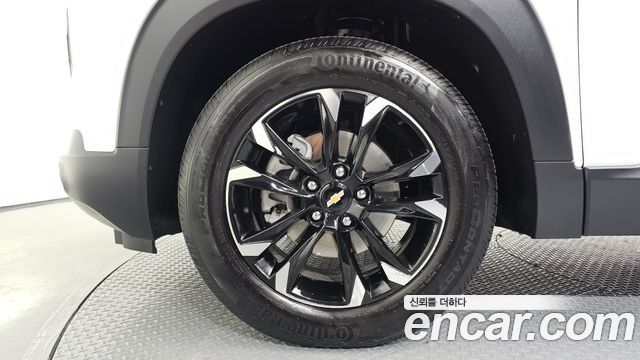 Chevrolet Korea Trailblazer 2022 — photo 5