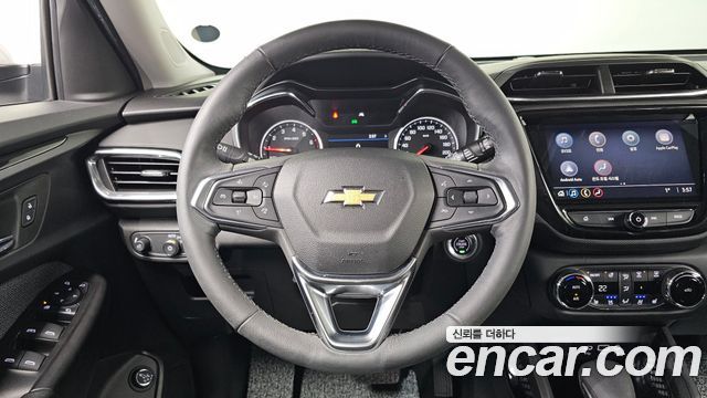 Chevrolet Korea Trailblazer 2022 — photo 14