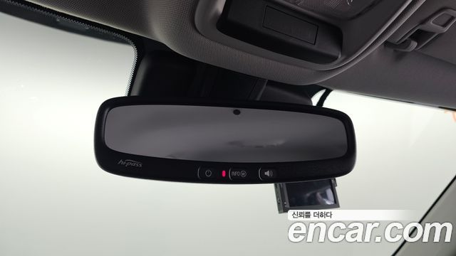 Chevrolet Korea Trailblazer 2022 — photo 18