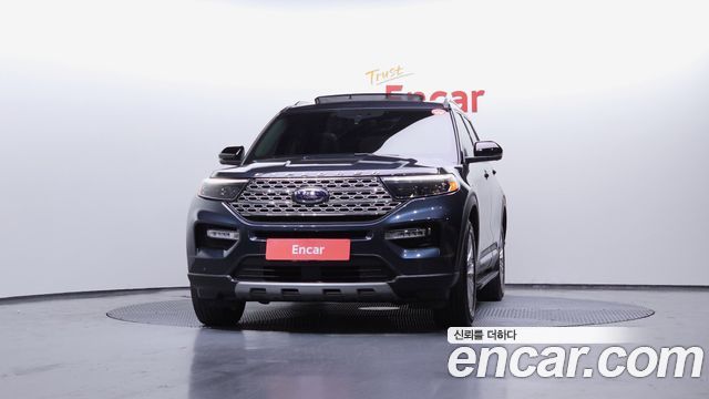 Ford Explorer 2022 — photo 3