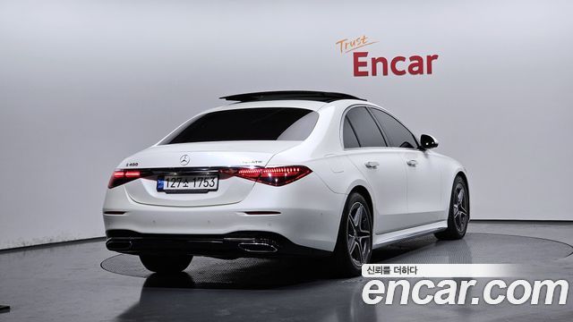 Mercedes-Benz S-Class 2022 — photo 2