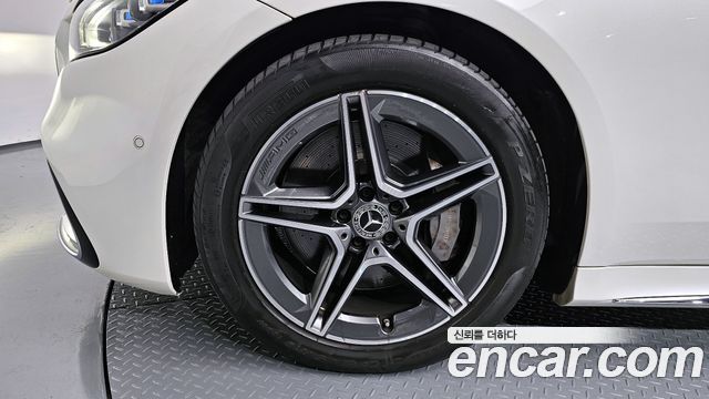 Mercedes-Benz S-Class 2022 — photo 5