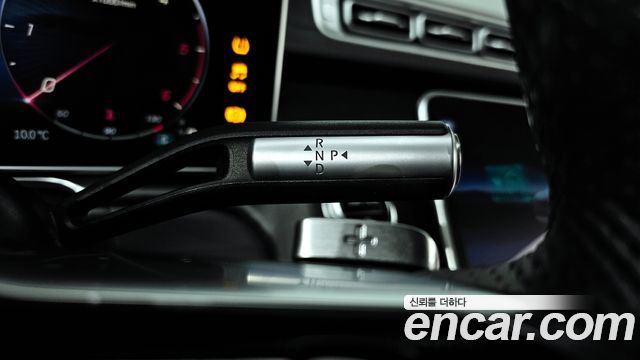 Mercedes-Benz S-Class 2022 — photo 9