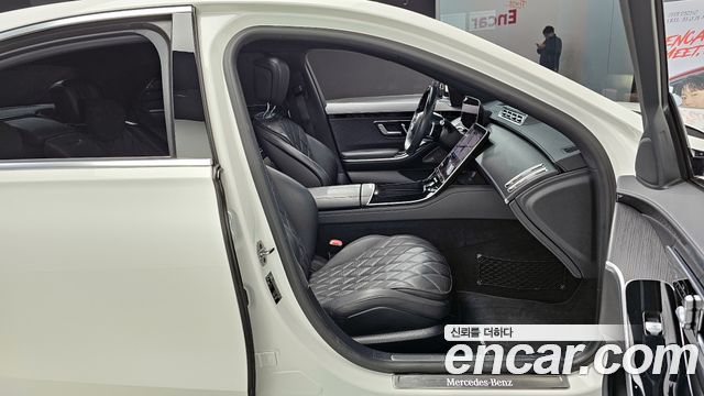 Mercedes-Benz S-Class 2022 — photo 10