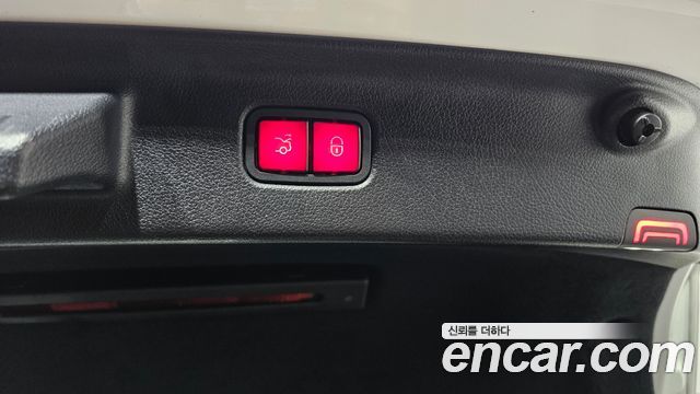 Mercedes-Benz S-Class 2022 — photo 20