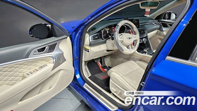 Genesis G70 2019 — photo 11