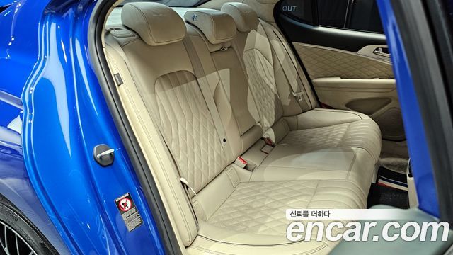 Genesis G70 2019 — photo 12