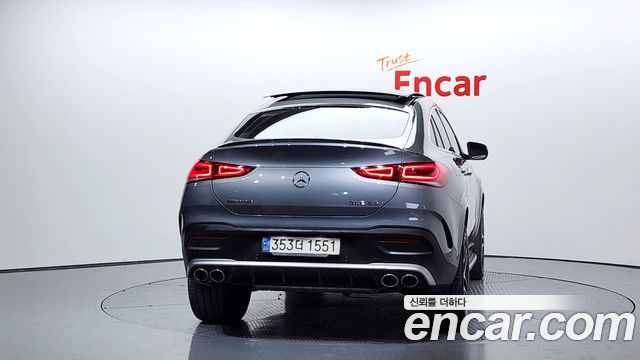 Mercedes-Benz GLE-Class 2021 — photo 4