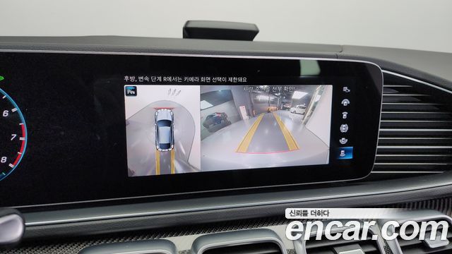 Mercedes-Benz GLE-Class 2021 — photo 15