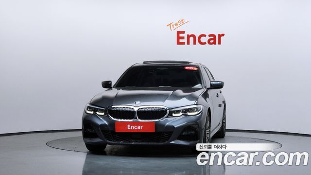 BMW 3-Series 2021 — photo 3
