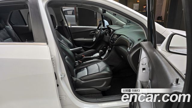 Chevrolet Korea Trax 2017 — photo 10