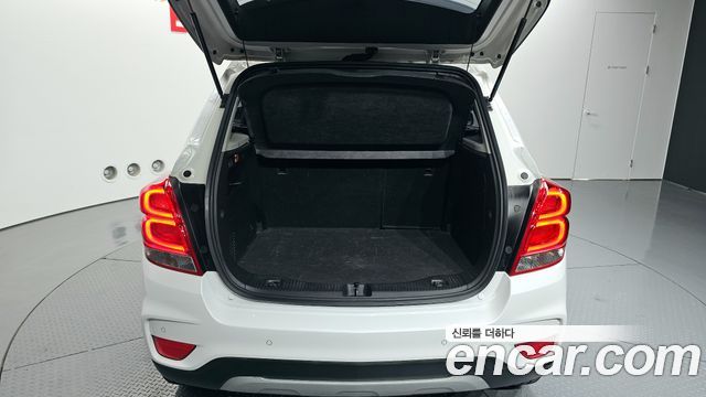 Chevrolet Korea Trax 2017 — photo 20