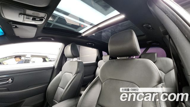 Kia Carens 2017 — photo 18