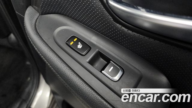 Kia Carens 2017 — photo 19