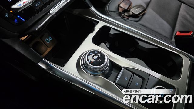Ford Explorer 2020 — photo 9
