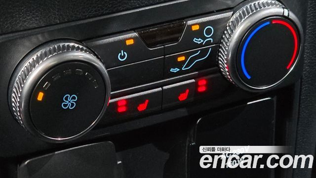 Ford Explorer 2020 — photo 17