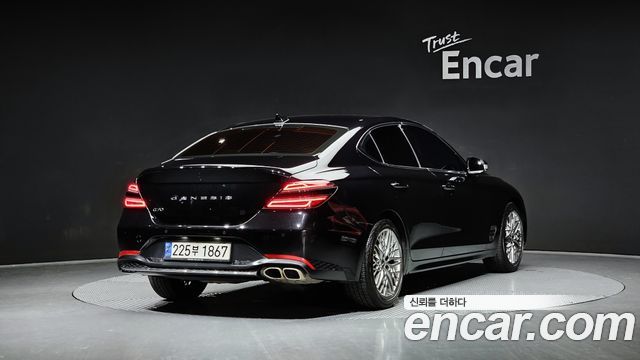 Genesis G70 2021 — photo 2