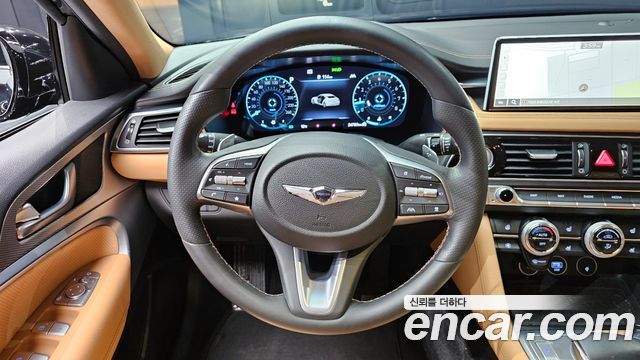 Genesis G70 2021 — photo 13