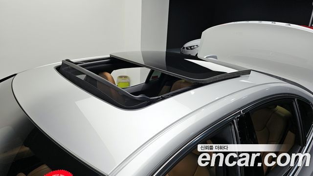 Volvo S60 2021 — photo 17
