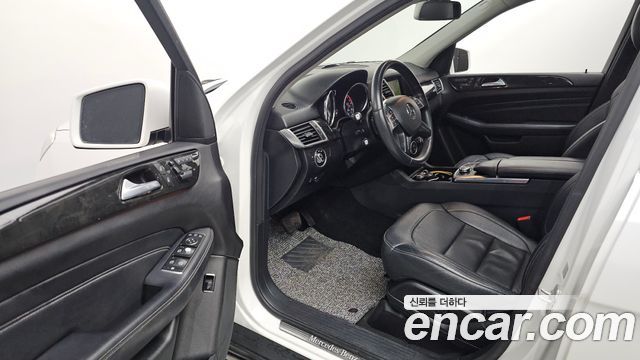 Mercedes-Benz M-class 2014 — photo 10