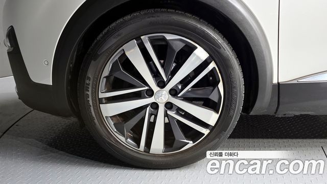 Peugeot 5008 2019 — photo 5